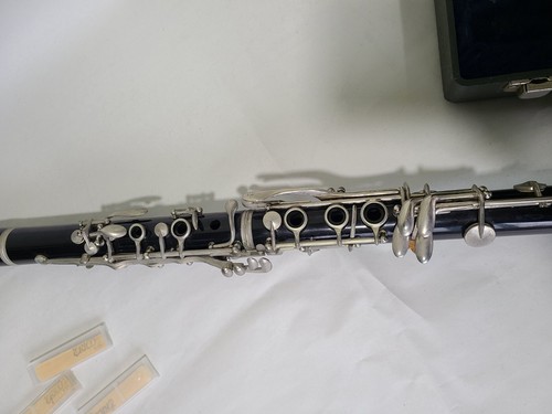 Vintage Wood Clarinet, Not Serviced, Made In Germany + Extras - Picture 3 of 24