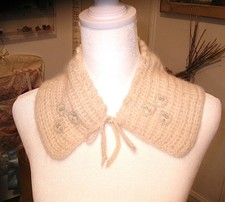 Vintage Coquette Heart Knit Collar