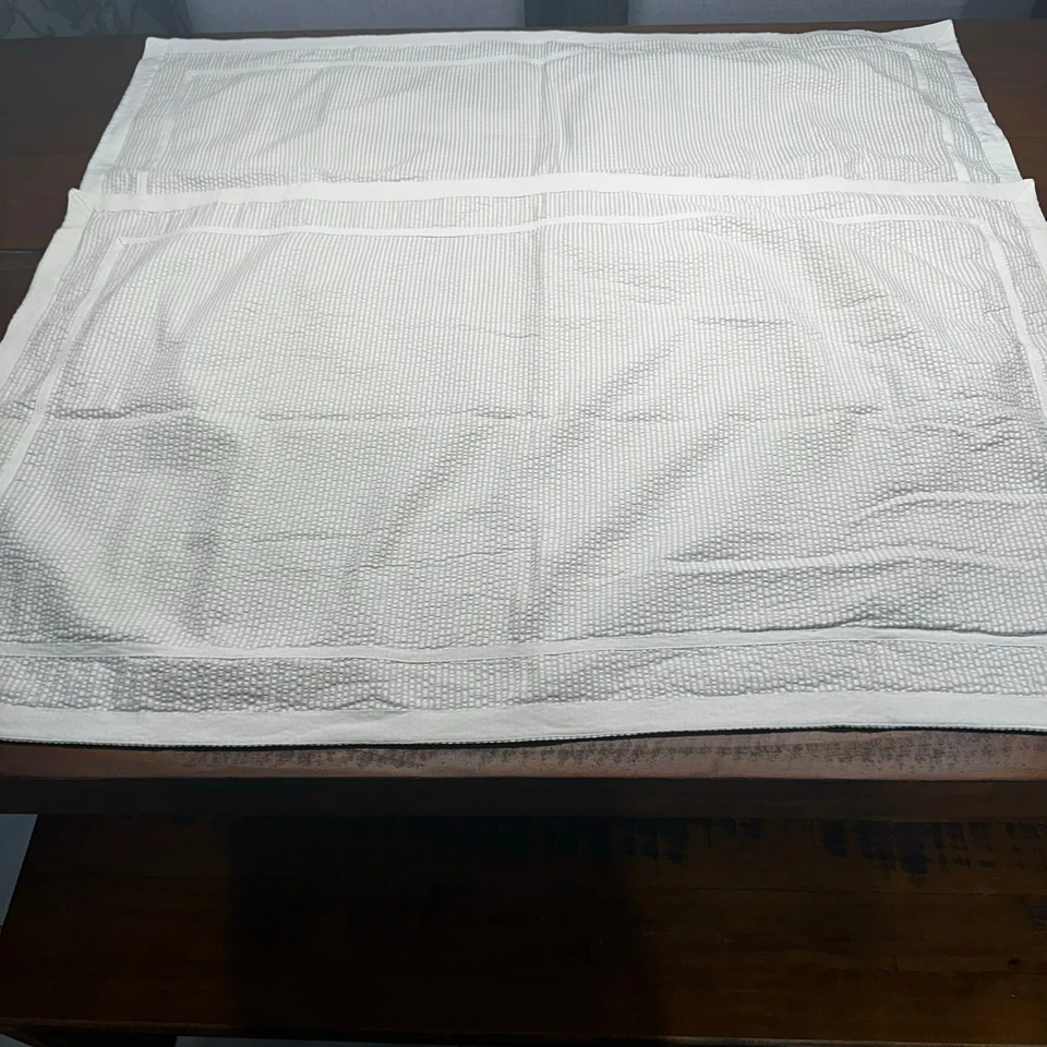 Williams Sonoma Juego de 2 fundas de almohada tamaño KING tejido gofre algodón Seersucker Foto 2 de 4