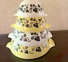 Vintage Pyrex Yellow Gooseberry Cinderella Nesting Mixing Bowl Set
