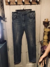 Men’s American Eagle Jeans Size 34 L34 Style Boot