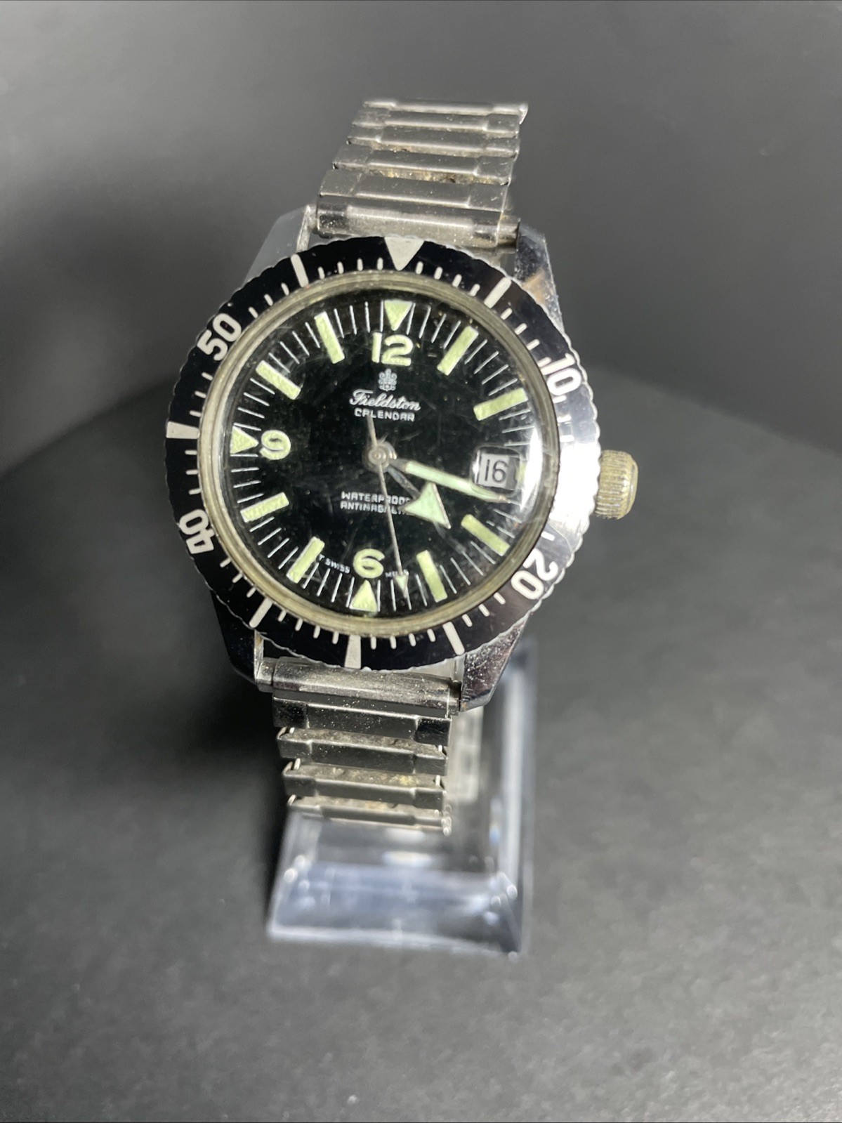 Vintage Fieldston Mens Diver Wristwatch - Calender - All Sport  #0032 