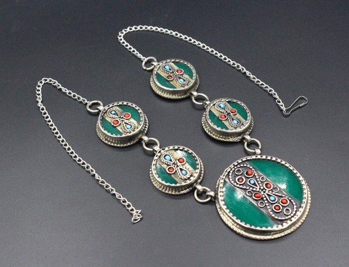 Uzbek Traditional Necklace, Green Glass Beads Necklace, Charm Chain Necklace, - Picture 2 of 9