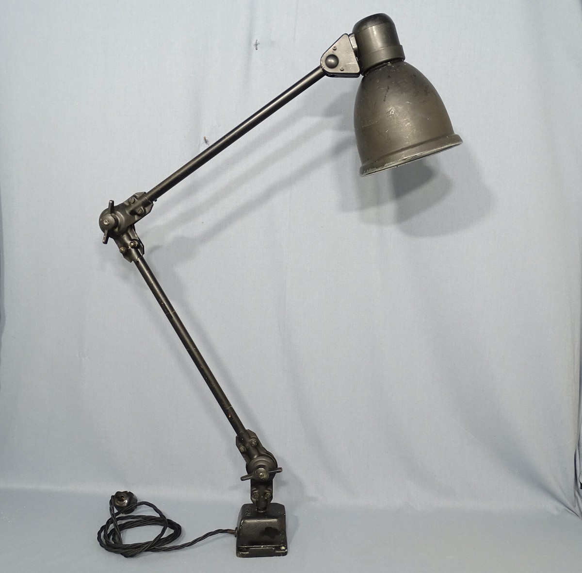 Very High Quality Art Deco FABRILUX Workshop Lamp Joint Arm DISCO 