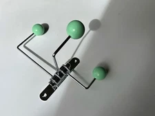 Mid Century Hooks Gift