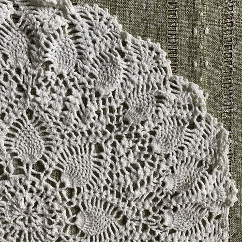 Large Crochet White Doilies Doiley  - Picture 3 of 4