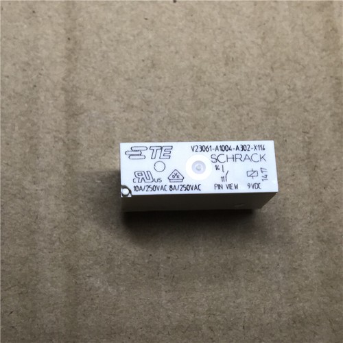 1 Stück V23061-A1004-A302-X114 Leistungsrelais 10A 9VDC 4 Pin - Bild 1 von 2