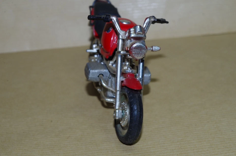 MAISTO MOTO BMW R1100 R échelle 1/18 BON ETAT sans boite - Photo 2/3