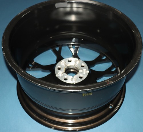 New OEM 21" C8 Corvette wheel take off, delivery miles, 2020 2021 2022 2023 2025 - Bild 2 von 5