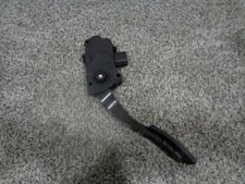 2003-2006 USED Lincoln LS Accelerator Pedal 5W63-9F836-AB (Factory Original)