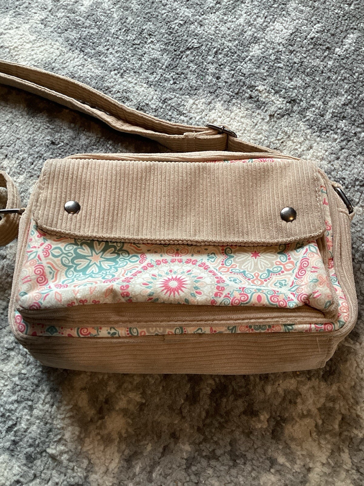 Donna Sharp Allison Hipster Willow crossbody purs… - image 4