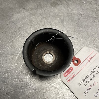 OEM GOOD USED BRIGGS 650 SERIES 12C802-0633-01 STARTER CUP 695161