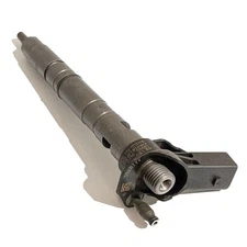 Common Rail Injector For AUDI A3 For Volkswagen Jetta Golf Beetle 03L130277A