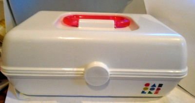 Caboodles Pretty In Petite Cosmetic Make Up Storage Cases 8''x'''x4'' White