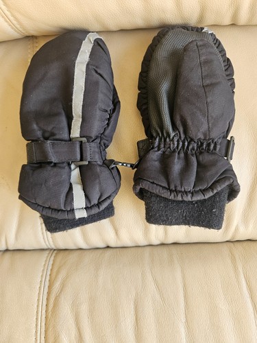 N'ICE CAPS WATERPROOF THINSULATE KID'S GLOVES WITH WOOLEN WRIST HUGS