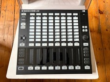 Native Instruments Maschine Jam Production & Performance Controller