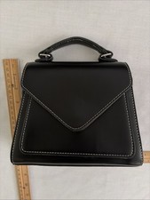 Urban Outfitters Envelope Crossbody Lady- Like Structured Black Bag. EUC/ Cute!