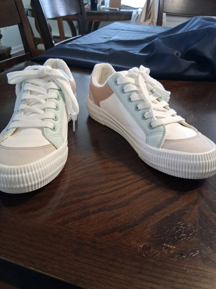 Cuero Rocket Dog, deportivo bloqueado cereza Foto 3 de 4