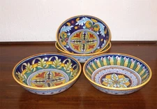 DERUTA ITALIAN POTTERY FINE SET OF 4 20 cm (8") GEO PATTERN SOUP PASTA BOWLS B