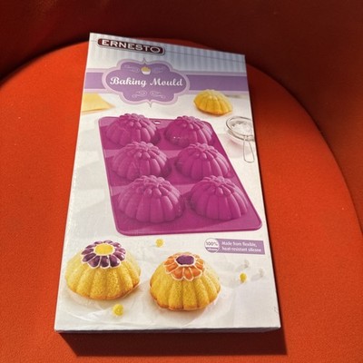 New In Box Ernesto Silicone Baking Mould Cakes UK