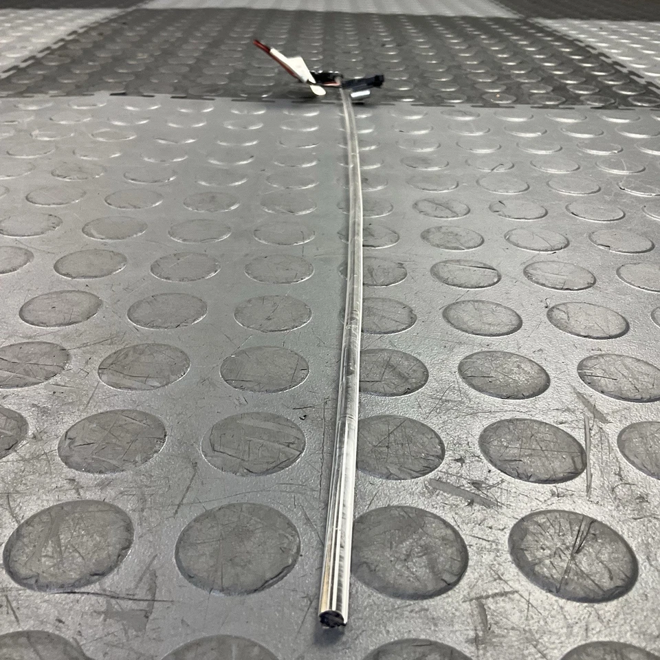 2010-2016 CADILLAC SRX ПЕРЕДНЯЯ ЛЕВАЯ ДВЕРЬ СВЕТ ДВИГАТЕЛЯ ЛАМПА ТРУБЫ В СБОРЕ OEM - Изображение 3 из 4