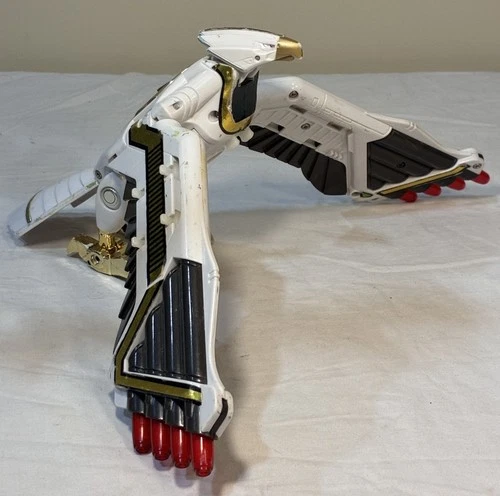 Vintage 1995 Bandai Mighty Morphin Power Rangers Legacy Falconzord Figure