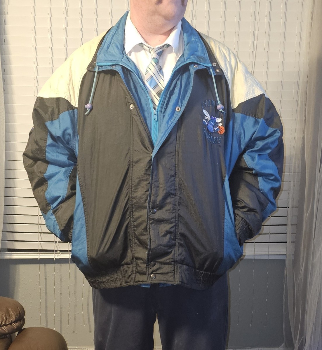 Vintage 90's Charlotte Hornets NBA Satin Jacket Size Large Locker
