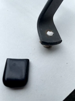 PLAS 1 embout enveloppant pour fer plat 20x3mm noir patin chaise pied embase