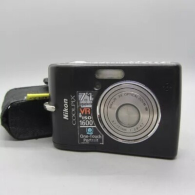 Nikon COOLPIX L12 Digital Camera 7.1MP 3x Optical Zoom CCD Image