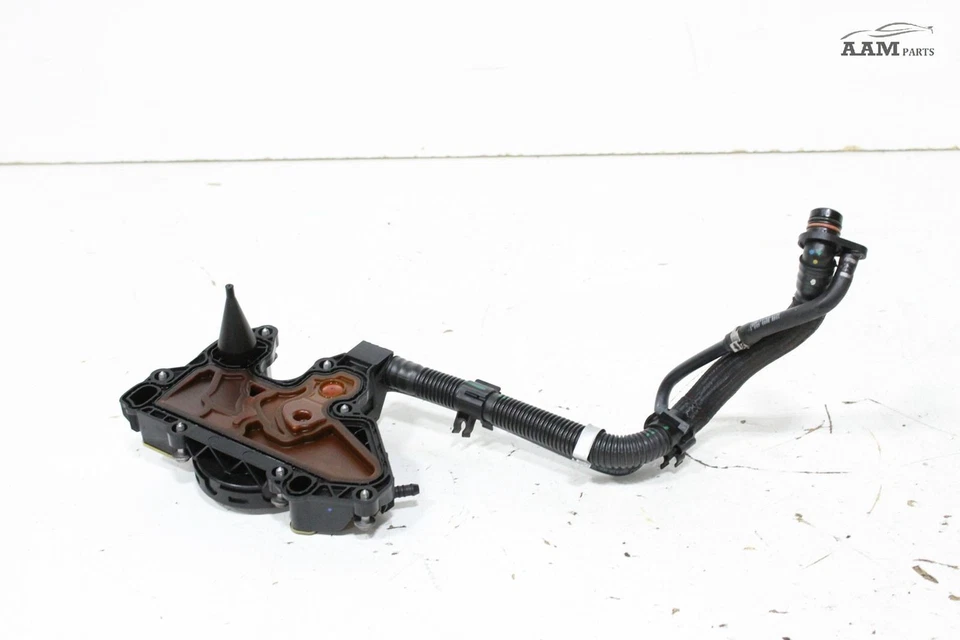 AUDI A5 QUATTRO F5 2018-2020 MOTOR CÁRTER VÁLVULA DE VENTILACIÓN 06K103495AS OEM Foto 3 de 4