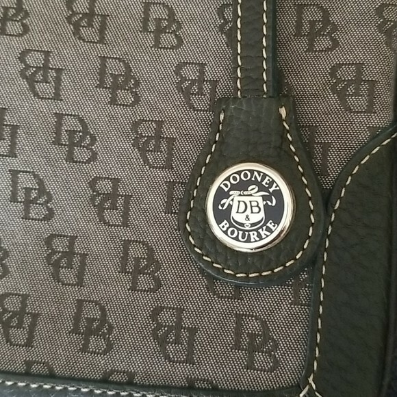 Dooney & Bourke Green Crossbody Mini Purse Gem