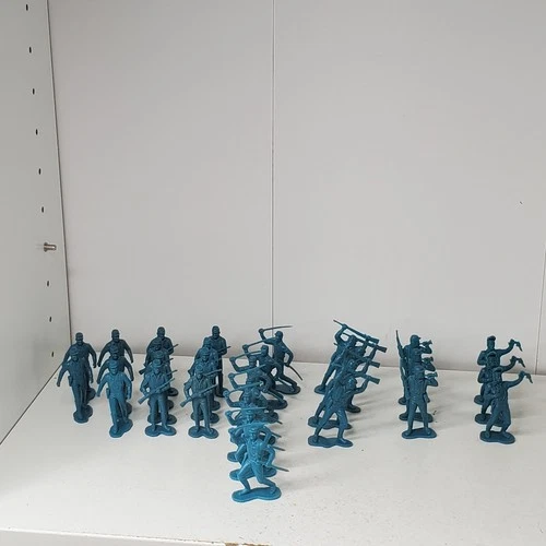 Vintage Marx USA Civil War Soldiers 30 Figure Army Lot Blue Plastic 6 Poses