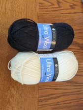 Lot of 2 - Berroco Ultra Wool 100% Superwash Wool Yarn Black & White 100g 219yds
