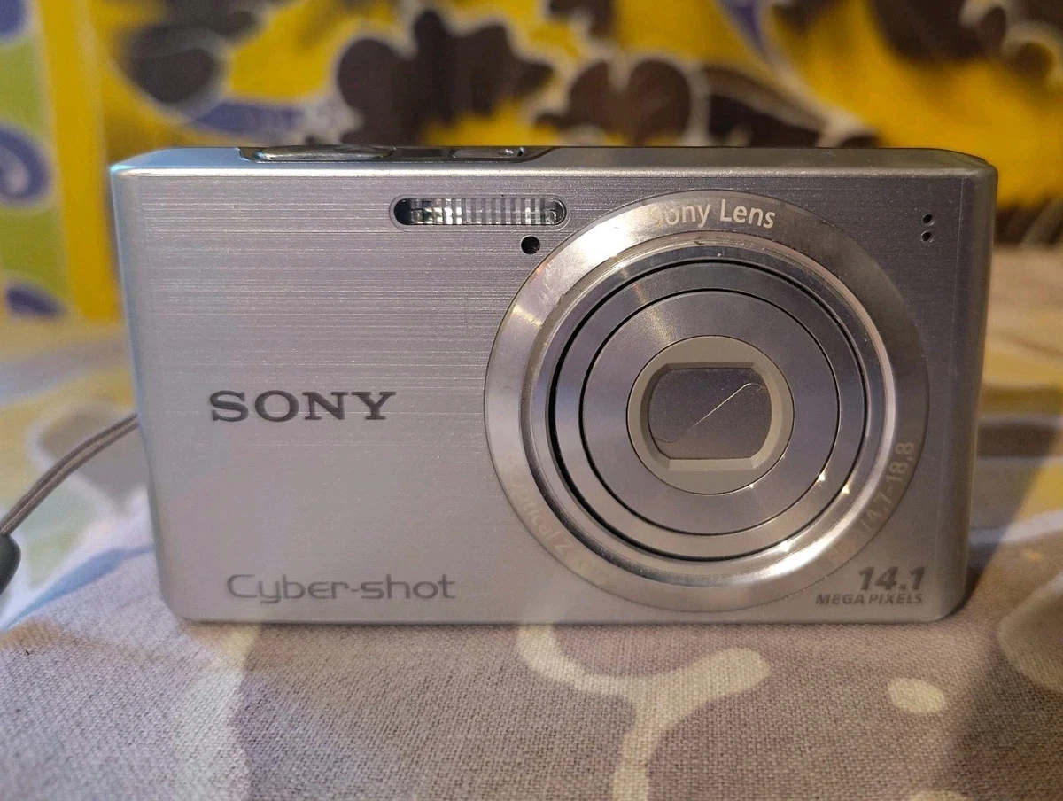 Preços baixos em Sony Cyber-shot 14-16.9MP Câmeras Digitais | eBay