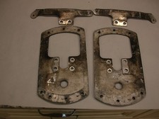 Cessna L/H R/H Wheel Pant Bracket Set With Stiffiner Bracket used for 150 172