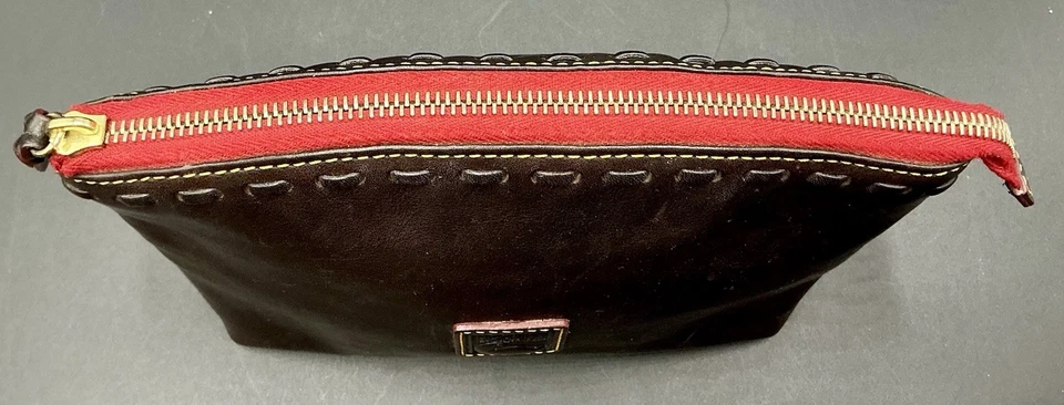 RARE VTG Dooney & Bourke Black Florentine Med Domed Cosmetic Case Red Zip Pouch - Image 2 of 4