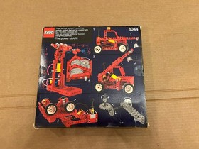 LEGO TECHNIC: Universal Pneumatic Set (8044)- Brand New In Factory Sealed Box