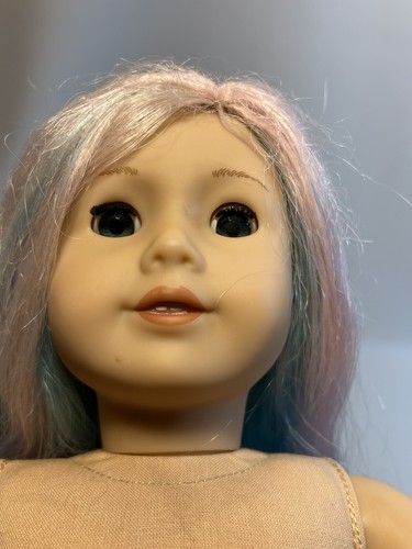 American Girl TRULY ME DOLL 88 Blue Eyes Pastel Multicolor Cotton Candy Hair - Picture 8 of 11