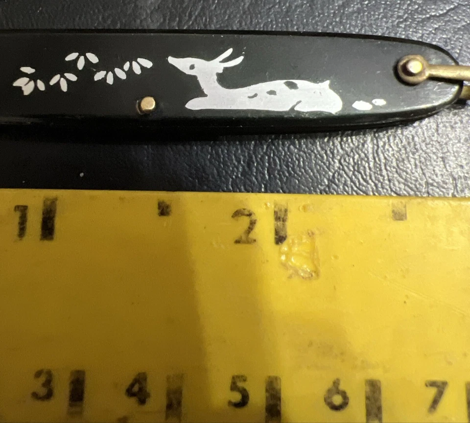 Cuchillo de bolsillo chino vintage ciervo ganso negro aluminio latón hoja única Foto 2 de 4