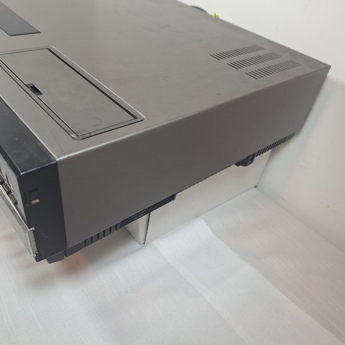 GE Modelo 1 VCR0005W ‐ VHS VCR VCR Carga Superior ‐ VCR, Probado, Funciona - Imagen 10 de 15
