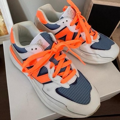 New Balance 57/40 trainers in white and blue (6.5)
