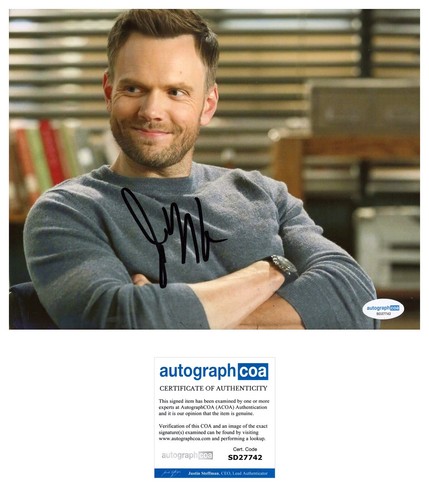 JOEL MCHALE SIGNED COMMUNITY JEFF WINGER THE SOUP 8x10 PHOTO - ACOA COA