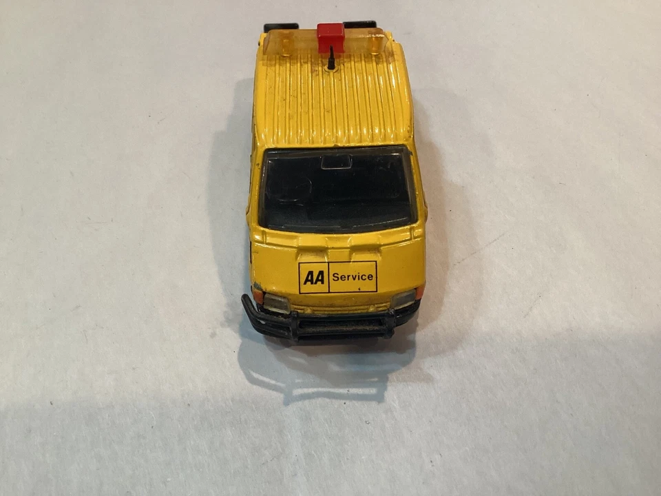 Vintage diecast Corgi AA service wrecker tow truck - Image 2 of 4