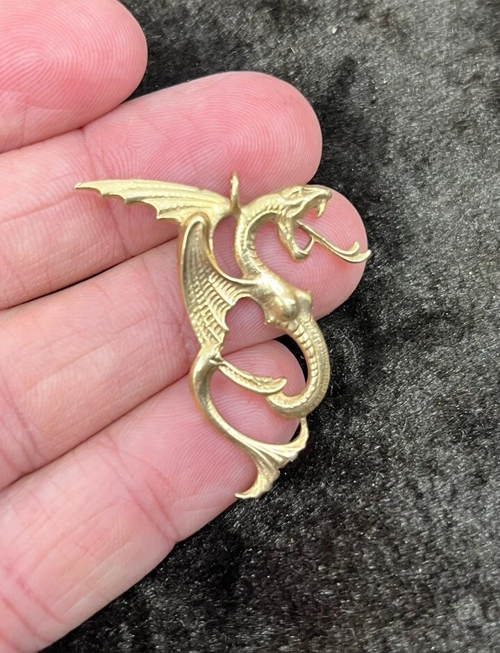 14k gold dragon pendant deals