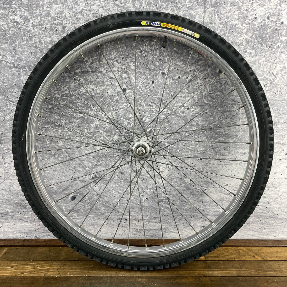 Araya 7x Front Wheel 26 in 1.75 Mountain Rim Nutted DENT 36