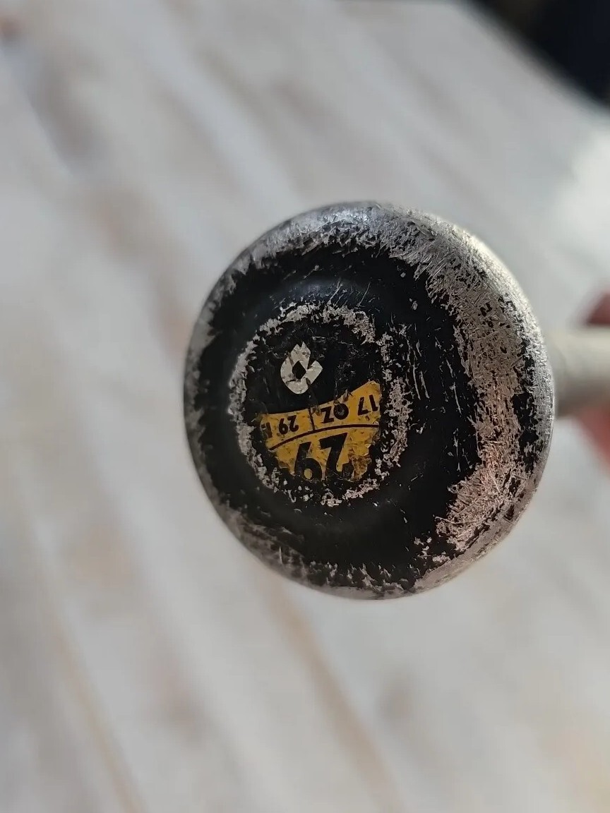 Batte De Baseball DeMarini Modèle DSL11 Pour Jeune, 28.5 Pouces (2.25" De Diamètre), état Correct