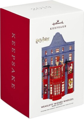 NEW Hallmark Harry Potter Weasleys' Wizard Wheezes Joke Shop Ornament