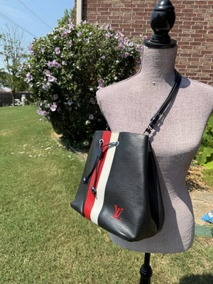 Auth LOUIS VUITTON NeoNoe M52161 Black Red Multi Epi SR2128 Shoulder Bag