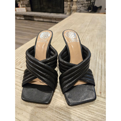 Vince Camuto Women's Black Leather Quilted Mules Size 8M Casual Heels