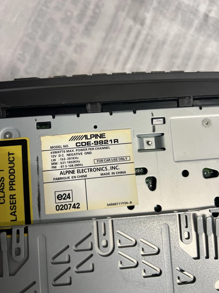 autoradio ALPINE - Immagine 3 di 3